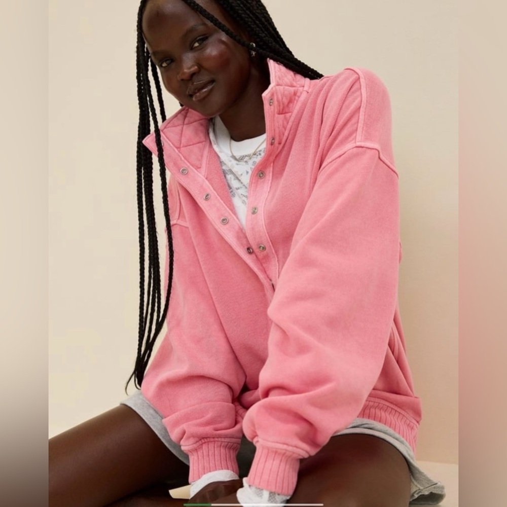 SOLD! Aerie Oh Snap Sweatshirt in Playful Pink